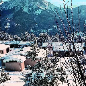 Le Pigneroux Village de vacances Savines